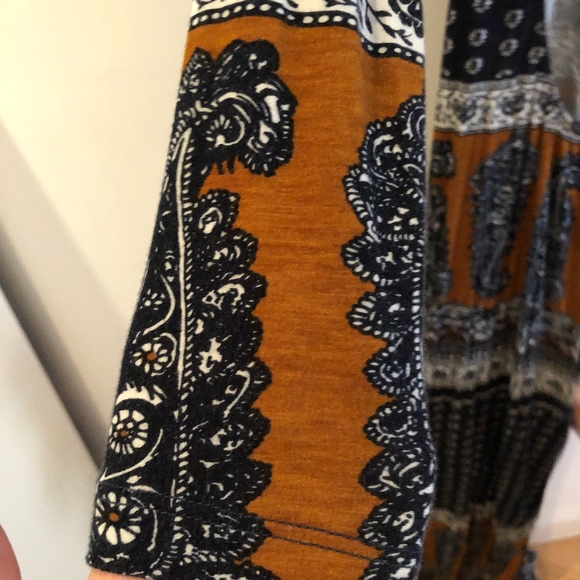 novella royale dress - Picture 4 of 5